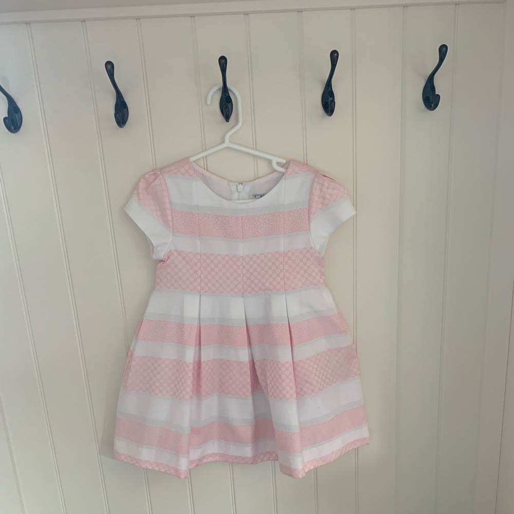 Mayoral girls dress.